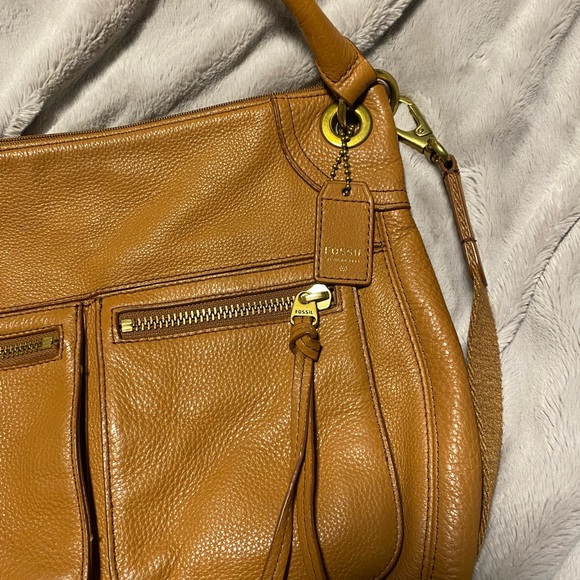 Fossil Karli large hobo saddle crossbody / shoulder  purse - Picture 3 of 7